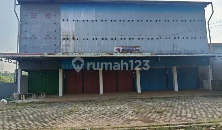 Dijual Gudang Seluas 1.503m2 Berlokasi Strategis - Kalimantan Barat!