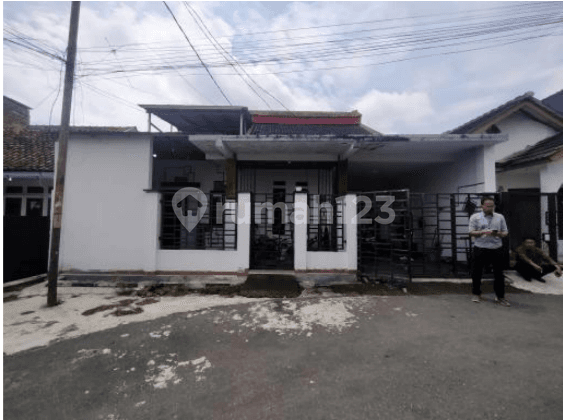 Dijual Rumah Siap Huni Lokasi Strategis di Garut - Jabar!