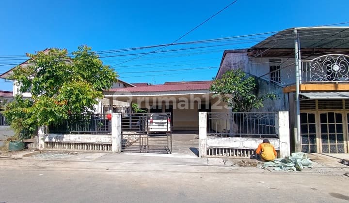 Dijual Rumah Siap Huni Lokasi Strategis di Pontianak