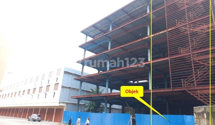Dijual Tanah dan Bangunan Bekas Gedung Parkir di Wajo - Makassar
