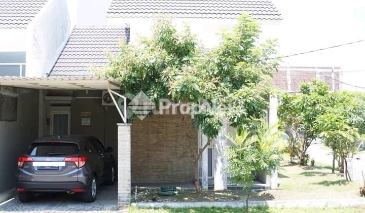 Ready-to-occupy Puri Surya Jaya house near Juanda