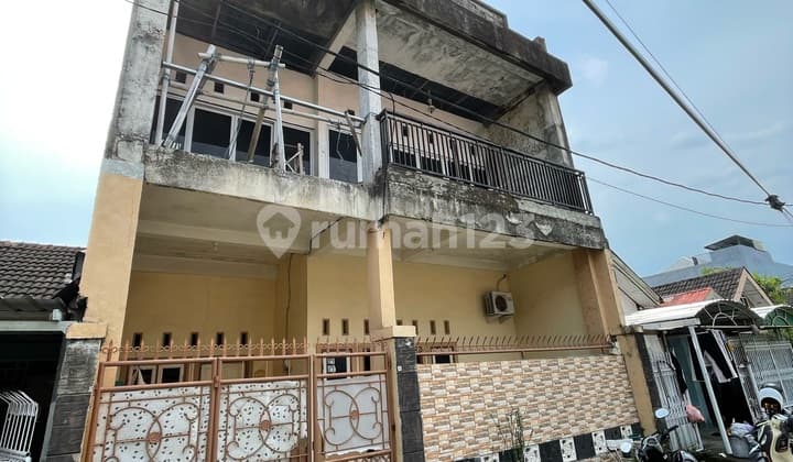 Dijual Cepat Rumah Dua Lantai Di Tengah Kota Jalan Sultan Hasanuddin Dekat Kampus Unismuh Dan Mall Mp