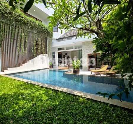 Modern Tropical Multi Level Luxury Villa For Sale Balangan Area