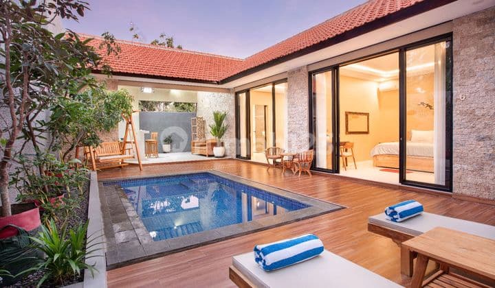 Freshly Built Villa With Tropical Charm In Sawangan Nusa Dua