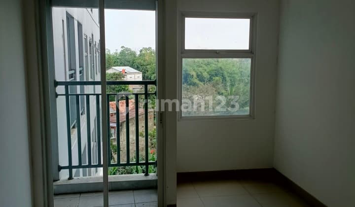 Dijual Bu Studio Furnish Dan Kosongan, Dekat Stasiun