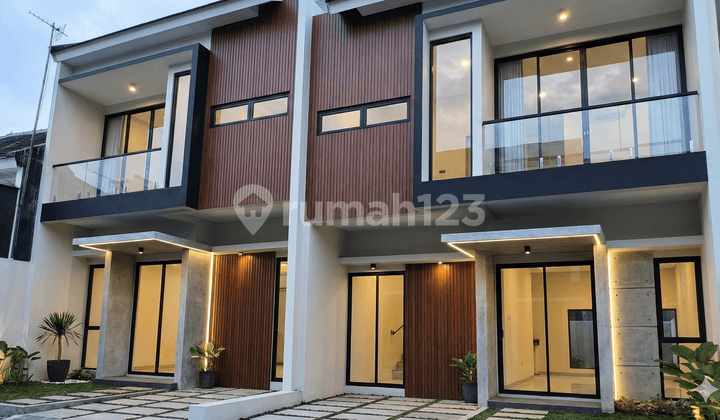 Rumah Villa Kota Batu Cocok untuk Hunian Pribadi atau Disewakan
