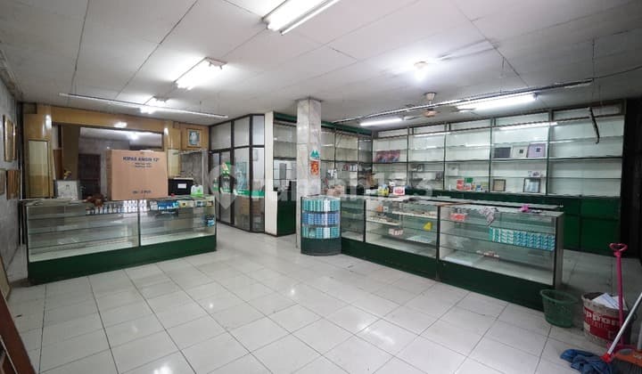 Ruko Gandeng 3 Tingkat Di Jl Gatot Subroto- Sei Sikambing