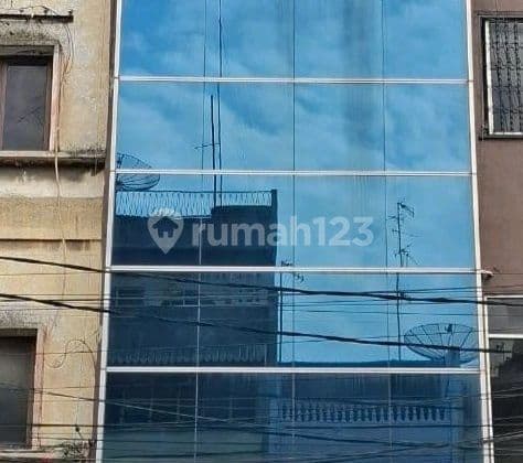 Disewakan Untuk Bank Ruko 4 Tingkat Siap Pakai Di Jl Asia Siap Pakai