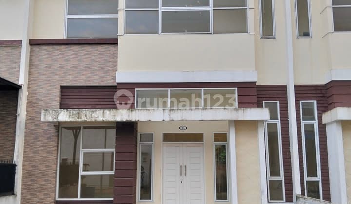 Runah Villa di Green Park