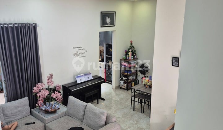 Rumah Mewah 2 Lantai Komplek Kedamaian Bandar Lampung