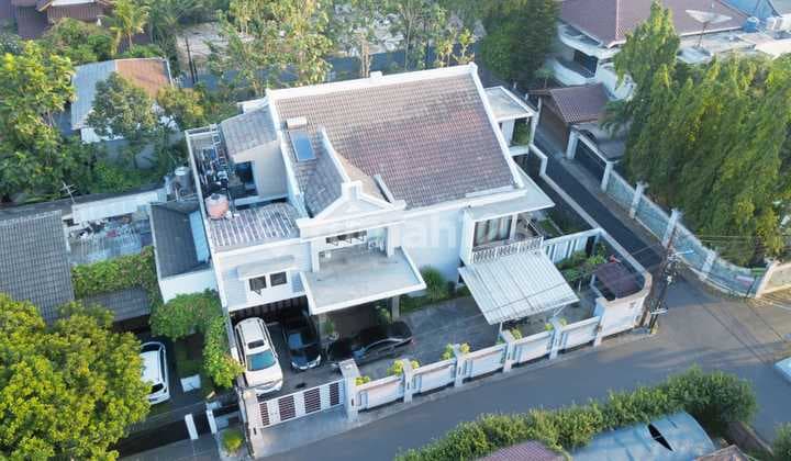 Rumah Mewah Lokasi Premium Bebas Banjir Daerah Bintaro