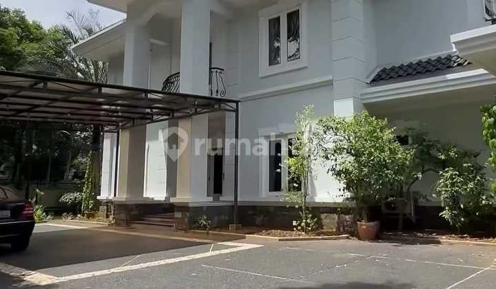 Rumah Mewah Siap Huni Daerah Kebayoran Baru