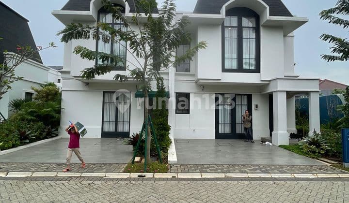 Rumah Mewah Area Bintaro Tangerang Selatan‼️ Rumah Bagus SHM