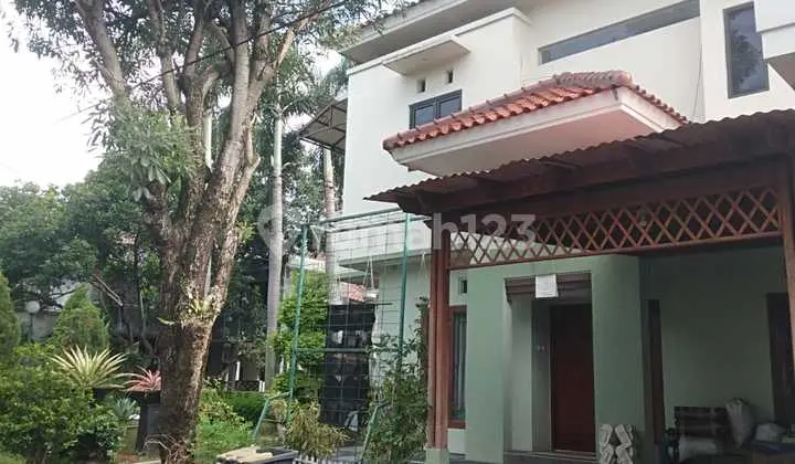 Ready to Occupy, House, 2 Floors, Freehold, Near MRT Access, Flood-Free