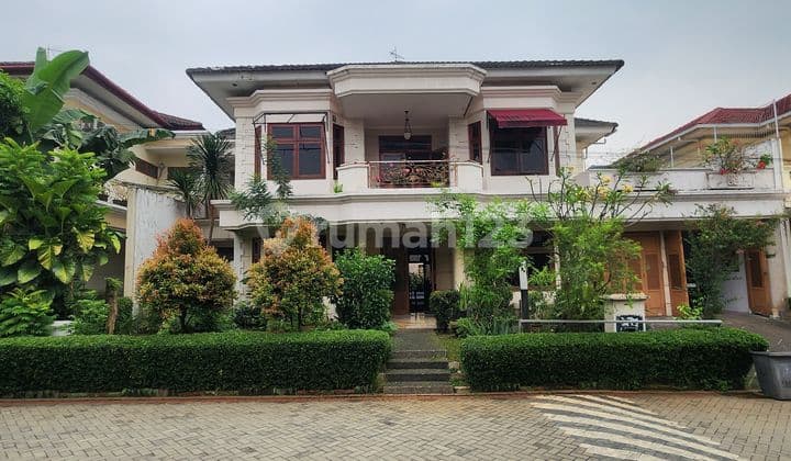 For Sale Luxury House in Pondok Labu Complex