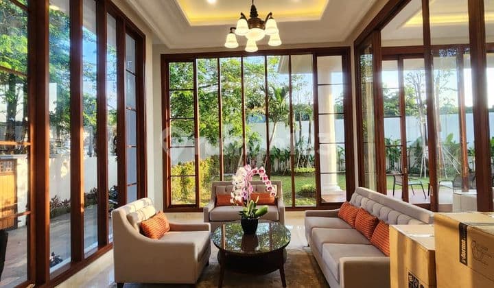 For Sale: Luxury Ready-to-Occupy House in Kemang Area, South Jakarta. Fully Furnished, 2 Stories. Land Area: 1,066 sqm, Building Area: 880 sqm. Equipped with Private Pool and Security Post, Comfortable Living, Well-Maintained Security.