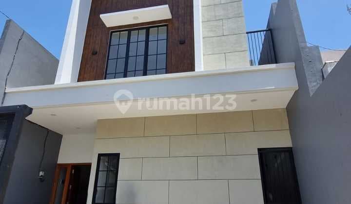 2-Story New House in Rungkut Asri Central Surabaya