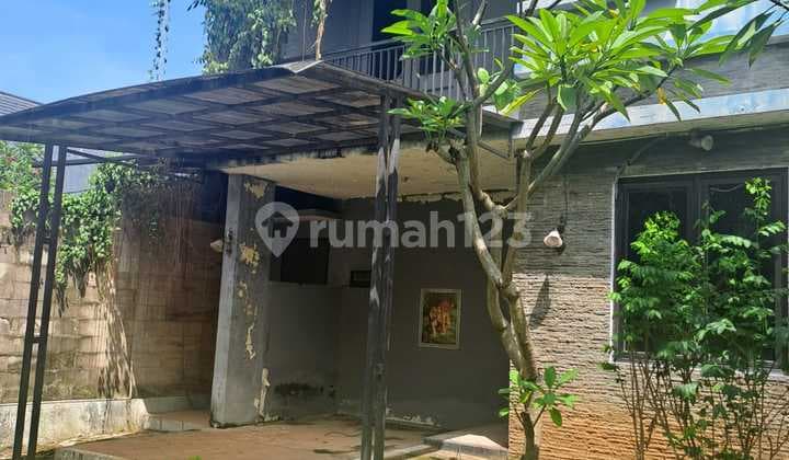 Rumah 2 lantai Di Dalam Cluster