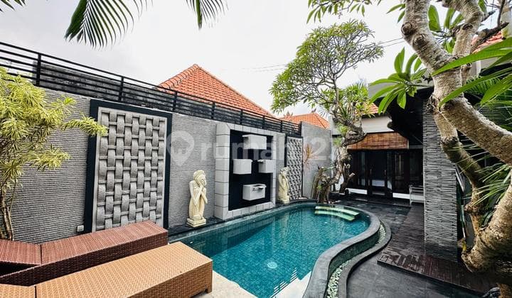 Villa Daerah Kerobokan Ada Spesial Pricenya
