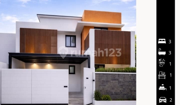 Rumah Mewah 2 Lantai Siap Huni di Lokasi Premium Renon.