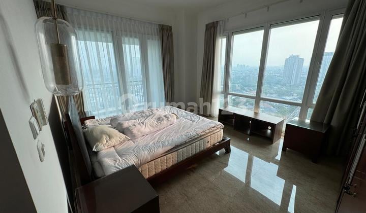Disewakan Senayan Residence Apartment Type 4 BR Fully Furnished and Good Condition - Strategic Location In South Jakarta