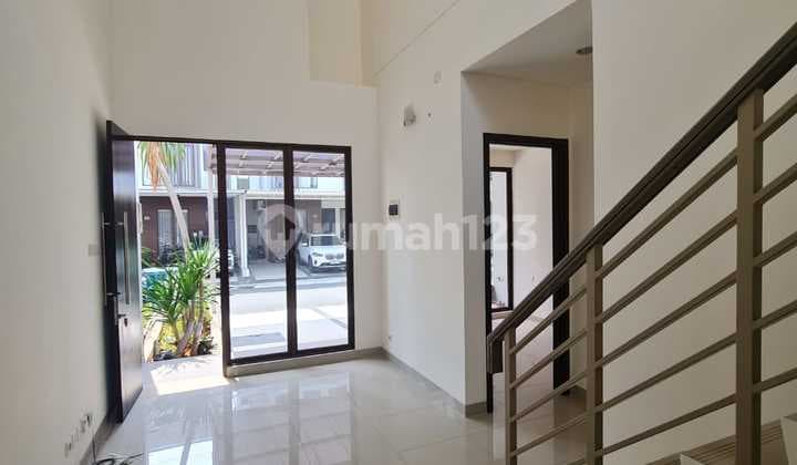 Rumah Mewah Mezanine Cluster Shinano Jgc - 4 KT, 2 KM,, Security 24 Jam