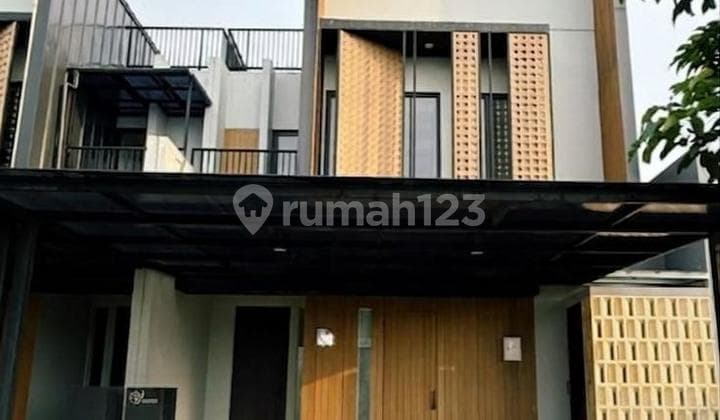 Rumah Eksklusif 3 LT di Cluster Mahakam Jgc, 4+1 KT, Nego!