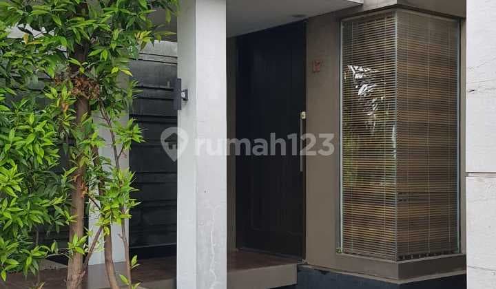 DIJUAL RUMAH BARU DI SINGGASANA PRADANA