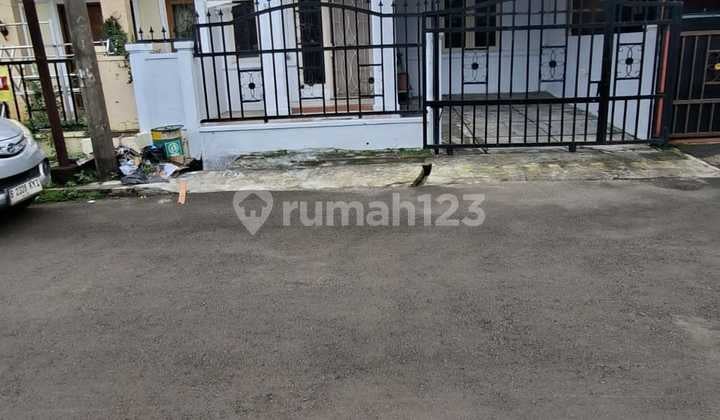 House on Green Boulevard, Harapan Indah City, Bekasi