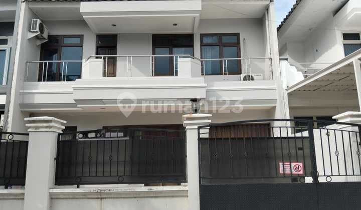 Nice 2-Story House in Taman Modern Cakung, East Jakarta