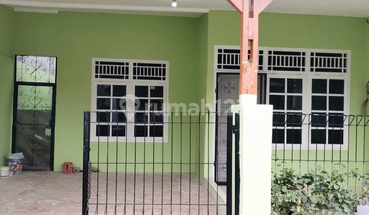 Dijual rumah di kota harapan indah bekasi