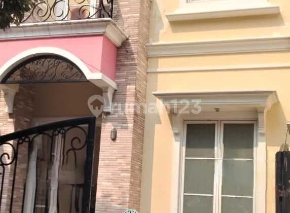 Disewakan Rumah di Cluster The Royal Cakung, Jakarta Timur