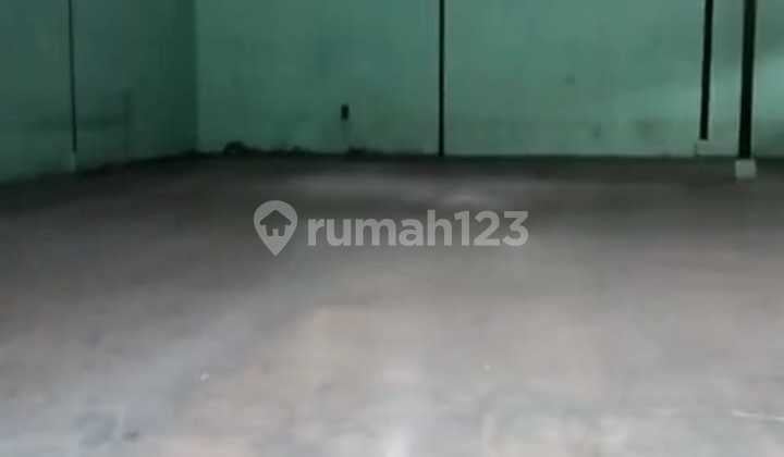Ruang Usaha Lingkungan Ramai Siap Pakai di Mustikajaya Bekasi