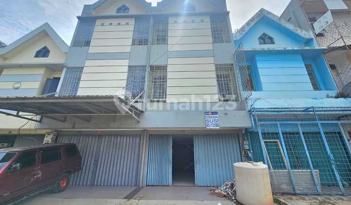 Disewa Ruko Centra Onderdil di Harapan indah bekasi