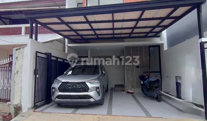Rumah Bagus 2 Lantai Siap Huni di Pondok Kelapa, Jakarta Timur