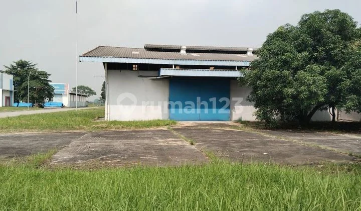 1-Story Warehouse Ready for Use in West Karawang
