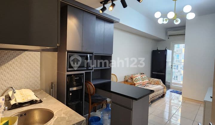Disewakan Apartemen Full Furnish di Springlake Summarecon, Bekasi