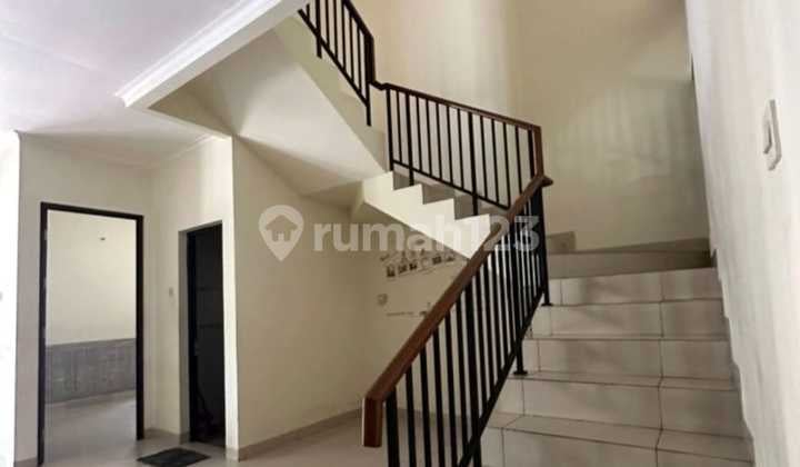 Disewakan Rumah di Cluster Arana, Harapan Indah 2 Bekasi