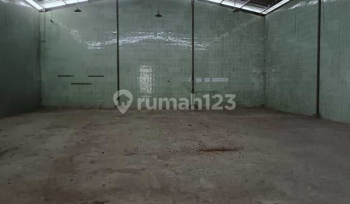 Ready-to-Use Warehouse with Strategic Location in Rawalumbu, Bekasi