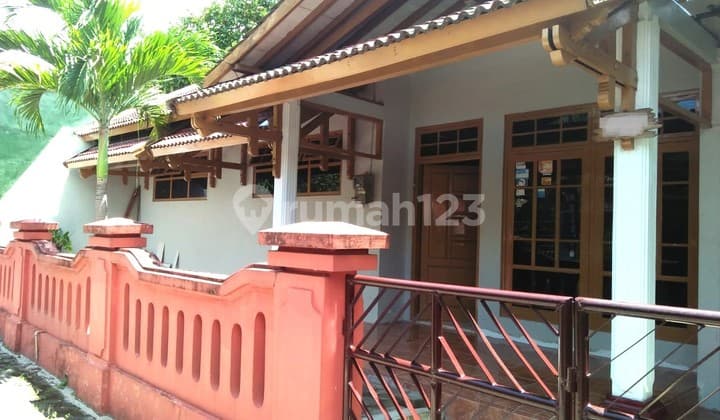 Dijual Rumah Besar Murah di Rejowinangun, Kotagede, Yogyakarta