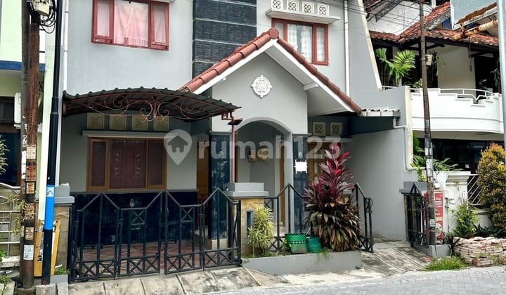 Jual Kost Ring 1 Ugm+ Rumah Induk Unggul Lokasi Yang Nyaman