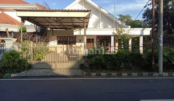 House for Sale, Sumbing Street