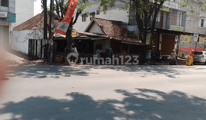 Rumah Jual, Jl. L.A Sucipto (CA)