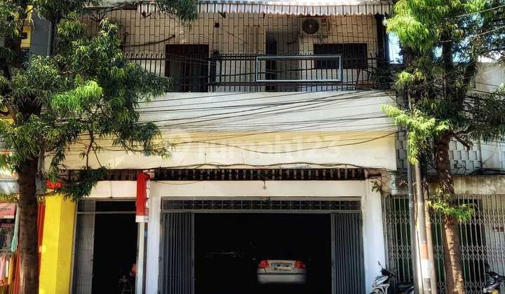 Hotel Jual, Jl. Zainul Arifin (DW)