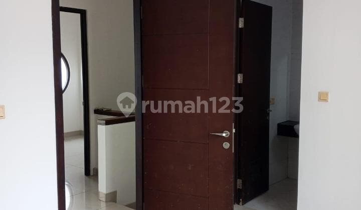 For Rent Green Lake City Cluster East Asia House