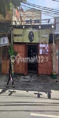 Disewa Ruko Tambora Jalan Raya 7x25m2 Bekas Restoran Mewah