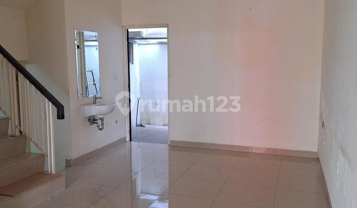 Disewakan Rumah Siap Huni di Green Lake City Cluster Amerika