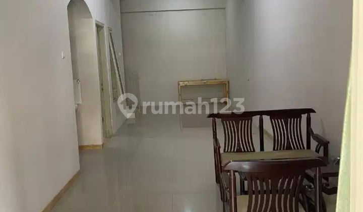 Disewa Rumah Taman Royal Cluster Padjajaran Semi Furnis 90M2