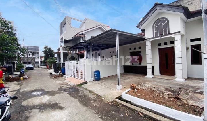 Rumah Bangunan Mandiri Bagus Di Karawaci Residence Blok D, Jl. Karawaci Residence, Bojong Nangka, Kelapa Dua, Tangerang, Banten, Dekat Rs Lokasi Strategis