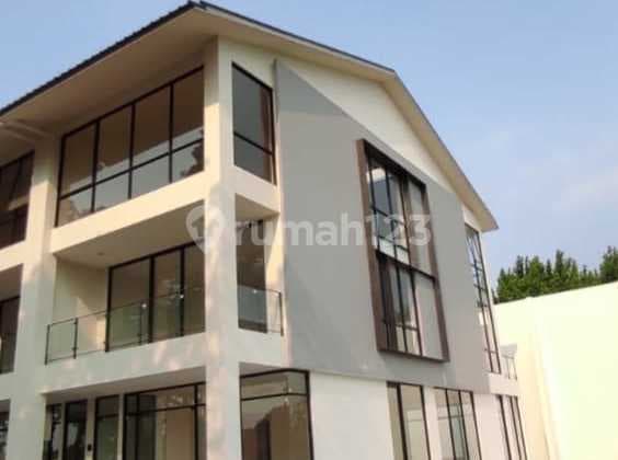 Ruko 3 Lantai Siap Huni Lokasi Strategis di Lippo Karawaci, Tangerang